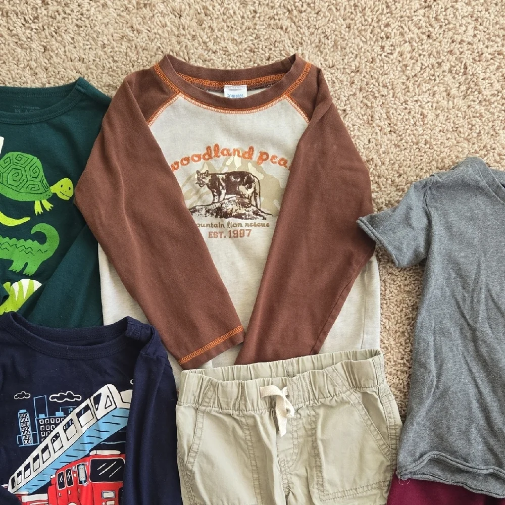 The Children's Place Blue Graphic Tee - Picture 5 of 15